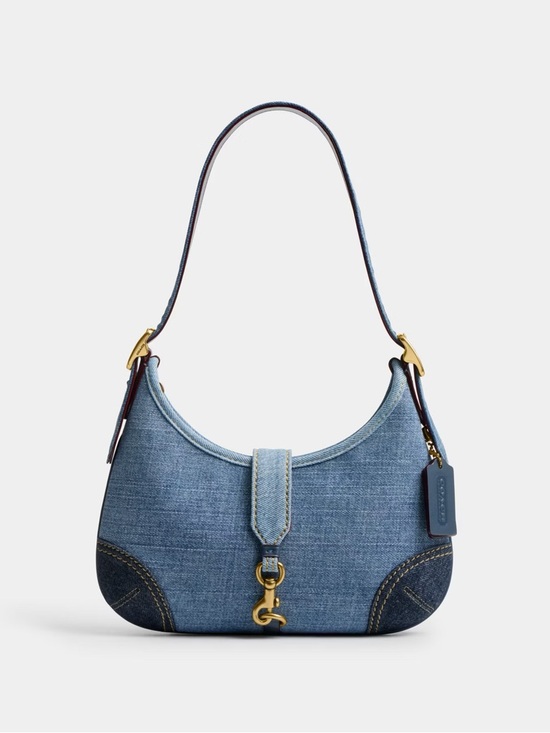 NWT！COACH Hamptons Hobo Bag With Repurposed Denim（CW647）fast shiping main image 4